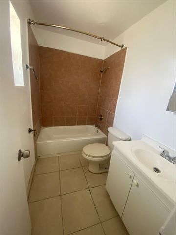 1461 NW 20th Street, Fort Lauderdale, FL 33311