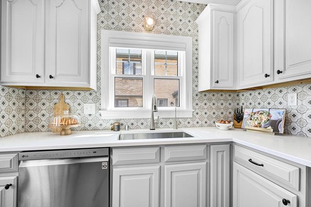 2536 88th STREET, Wauwatosa, WI 53226