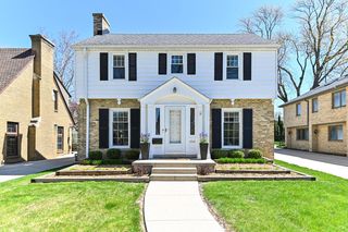 2536 88th STREET, Wauwatosa, WI 53226