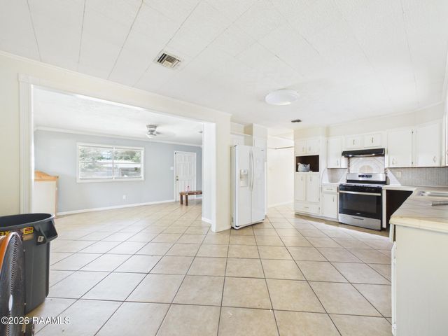 203 Bradley Street, Scott, LA 70583