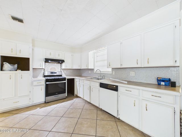 203 Bradley Street, Scott, LA 70583