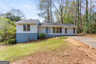 2866 Highland Drive SE, Smyrna, GA 30080