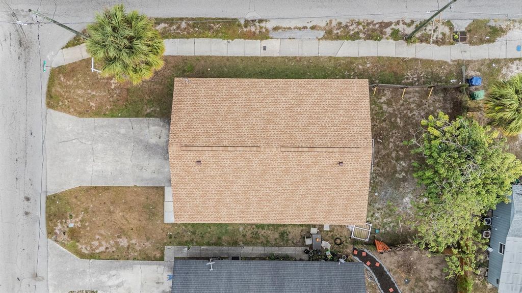 Image 24 of property listing at 8317 N MARKS STREET, Tampa, FL 33604