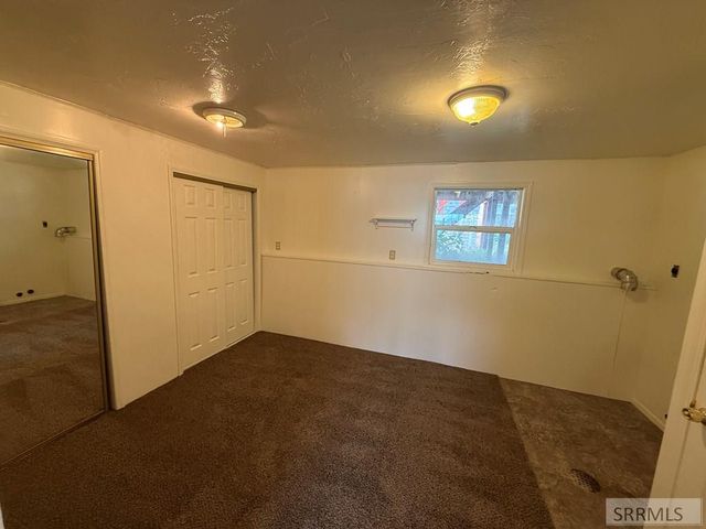 155 Hummingbird Lane, Shelley, ID 83274