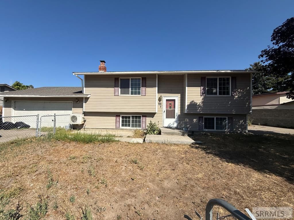 155 Hummingbird Lane, Shelley, ID 83274