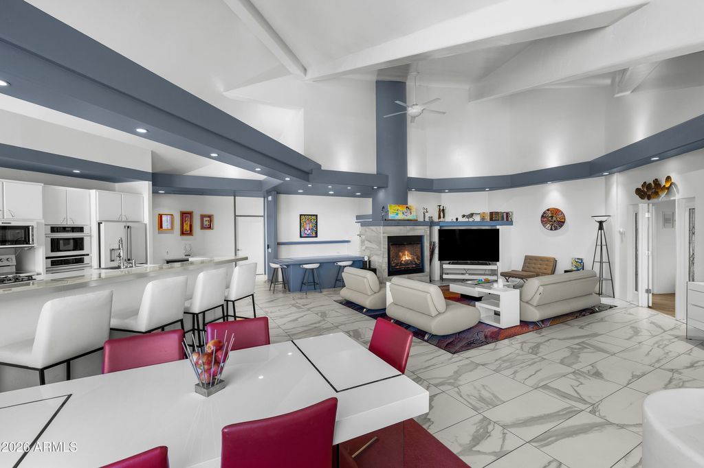 Image 21 of property listing at 10076 E ROAN Road, Flagstaff, AZ 86004