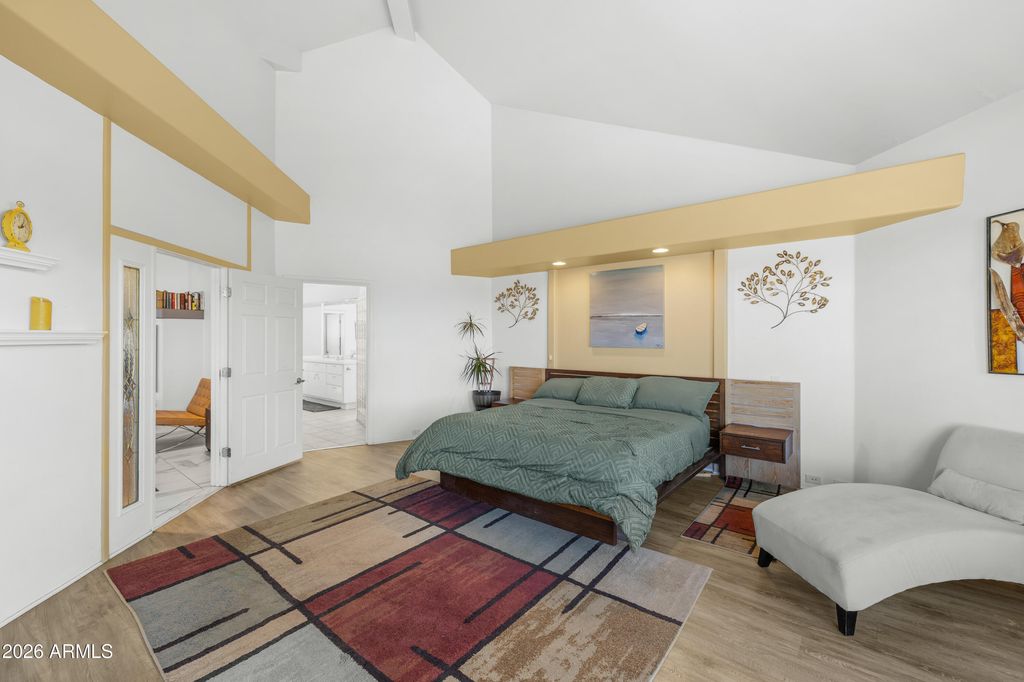 Image 26 of property listing at 10076 E ROAN Road, Flagstaff, AZ 86004