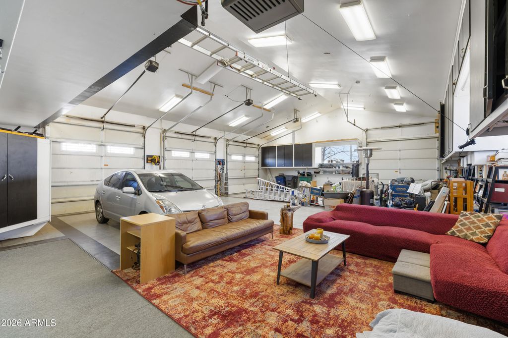 Image 45 of property listing at 10076 E ROAN Road, Flagstaff, AZ 86004