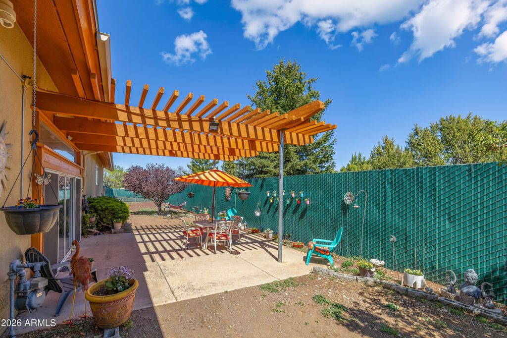 Image 50 of property listing at 10076 E ROAN Road, Flagstaff, AZ 86004