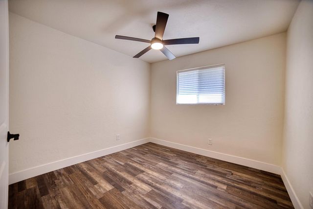 7281 N College Ave, Pinedale, CA 93650