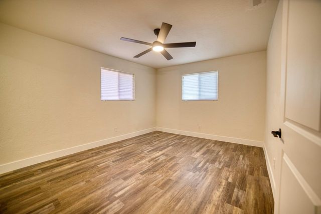 7281 N College Ave, Pinedale, CA 93650