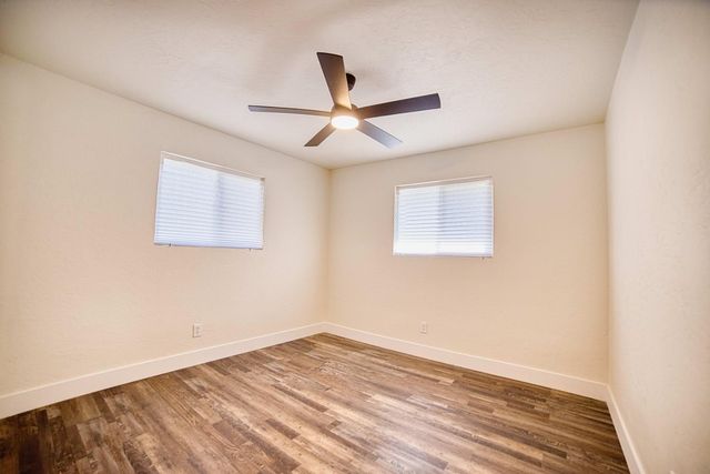 7281 N College Ave, Pinedale, CA 93650