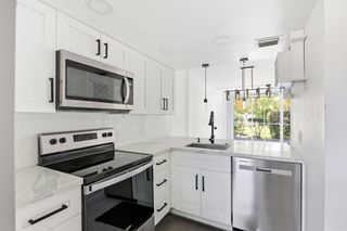 118 Royal Park Drive 1B, Oakland Park, FL 33309