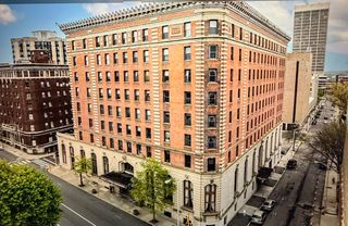 140 Chestnut St 604, Springfield, MA 01103