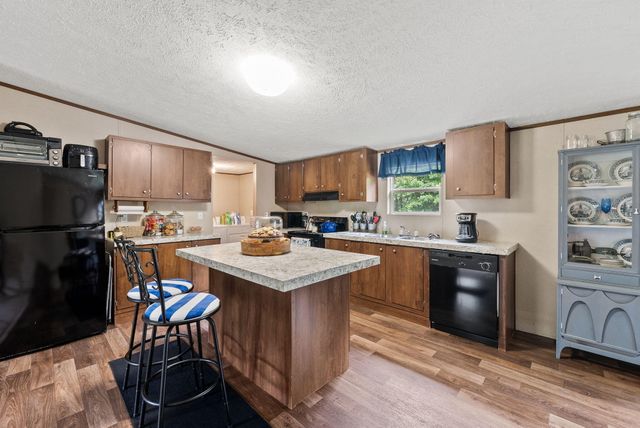 602 Calm Corner Way, Moncks Corner, SC 29461