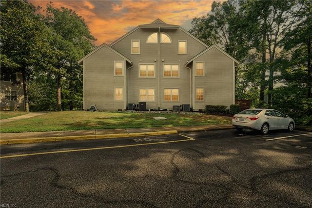 389 River Forest RD, Virginia Beach, VA 23454