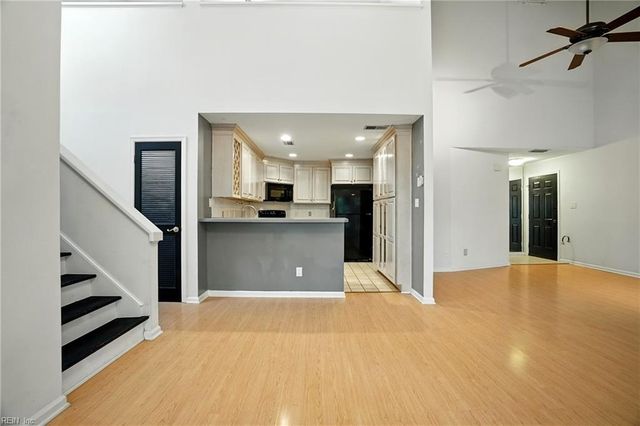 389 River Forest RD, Virginia Beach, VA 23454