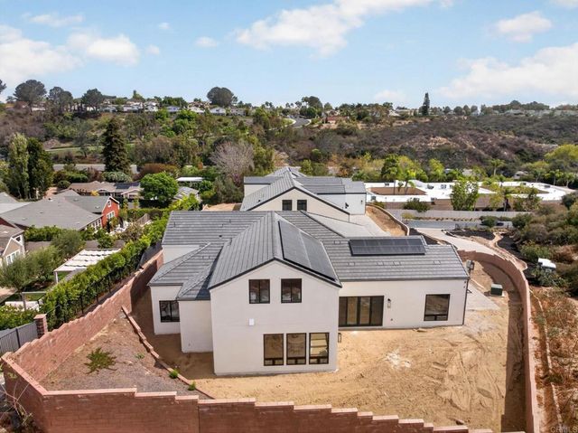 1331 Berryman Canyon Road, Encinitas, CA 92024