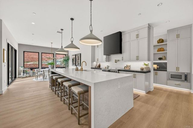 1331 Berryman Canyon Road, Encinitas, CA 92024