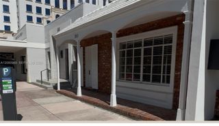 3113 Ponce De Leon Blvd, Coral Gables, FL 33134