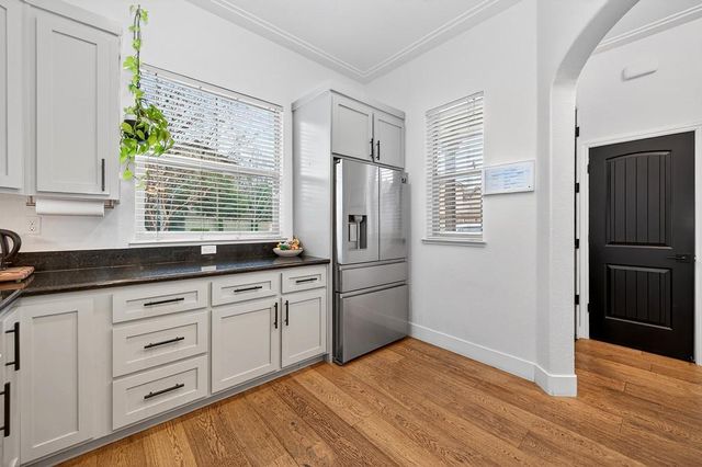 7102 Orchard Cir, Penryn, CA 95663