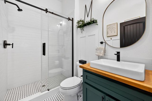 7102 Orchard Cir, Penryn, CA 95663