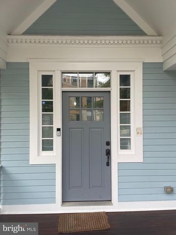2922 NEWARK ST NW, Washington, DC 20008
