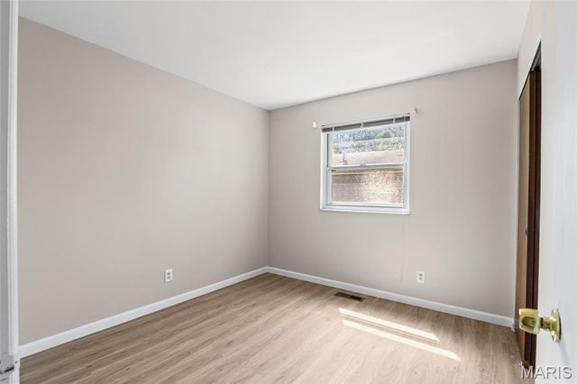 11790 New Halls Ferry Road, Florissant, MO 63033