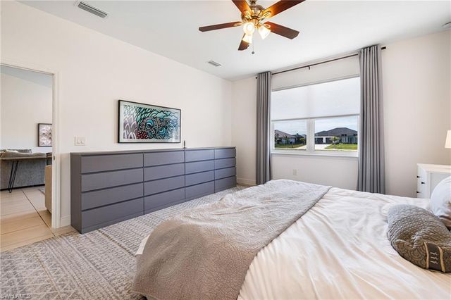 3510 NW 41st PL, Cape Coral, FL 33993