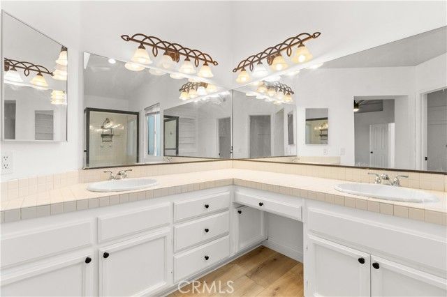 40132 White Leaf, Murrieta, CA 92562