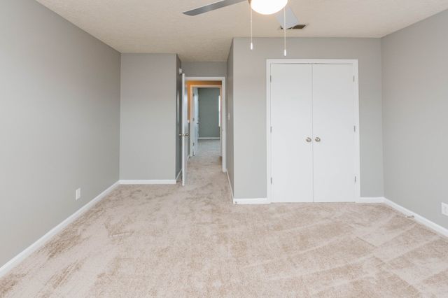 3306 Royster Ln Apt A, Clarksville, TN 37042