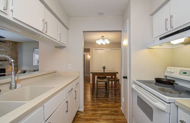 2800 Jeanetta Street 2406, Houston, TX 77063