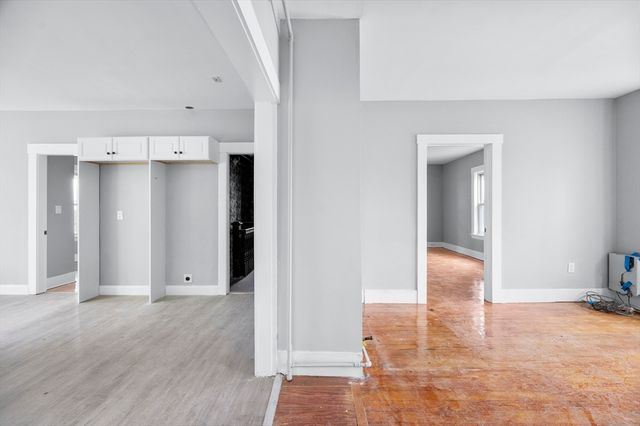 14-18 Florence St, Leominster, MA 01453