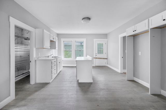 14-18 Florence St, Leominster, MA 01453