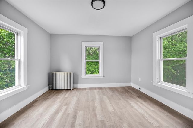 14-18 Florence St, Leominster, MA 01453