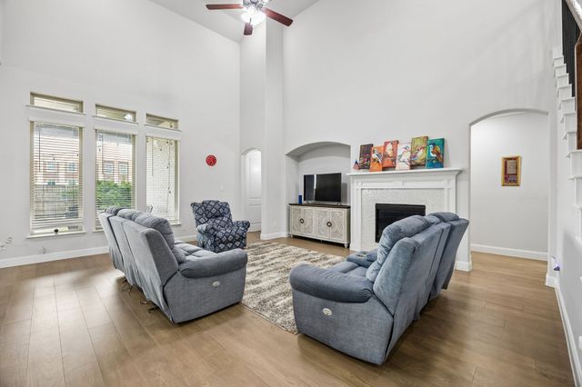 16524 Sage Crest Drive, Frisco, TX 75035