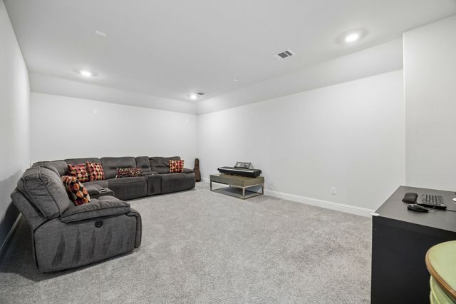 16524 Sage Crest Drive, Frisco, TX 75035