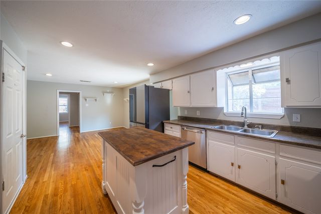 11030 Paddock Circle, Dallas, TX 75238