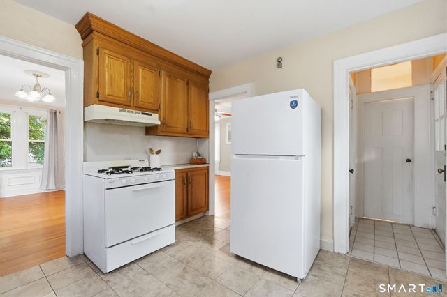424 Commonwealth Avenue, New Britain, CT 06053