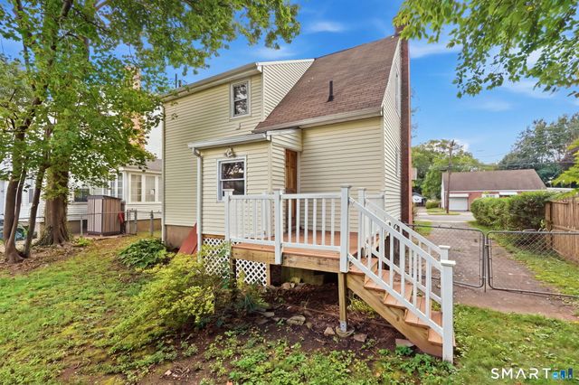 424 Commonwealth Avenue, New Britain, CT 06053