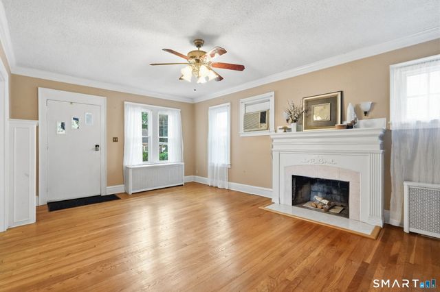 424 Commonwealth Avenue, New Britain, CT 06053