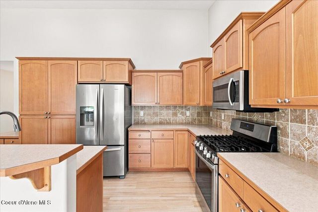 1441 W Tualatin DR, Post Falls, ID 83854