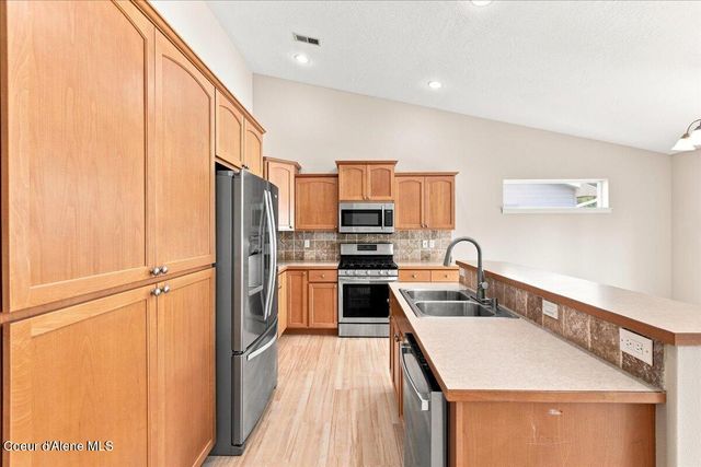 1441 W Tualatin DR, Post Falls, ID 83854