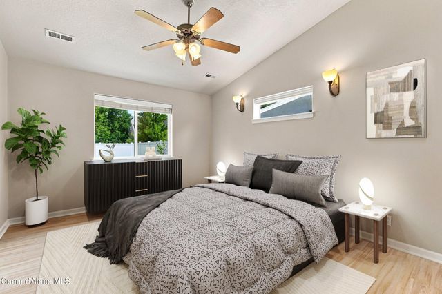 1441 W Tualatin DR, Post Falls, ID 83854