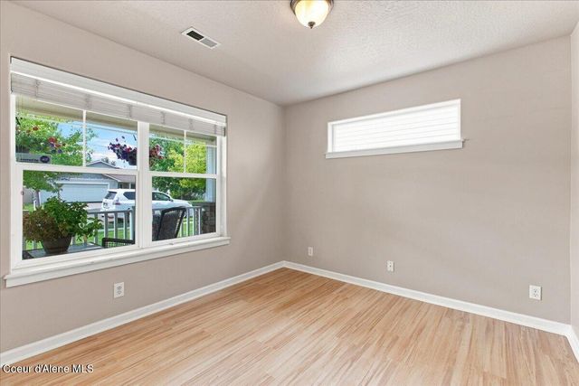 1441 W Tualatin DR, Post Falls, ID 83854