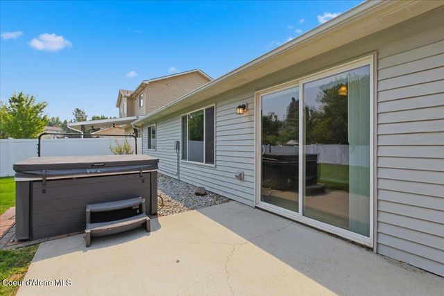 1441 W Tualatin DR, Post Falls, ID 83854