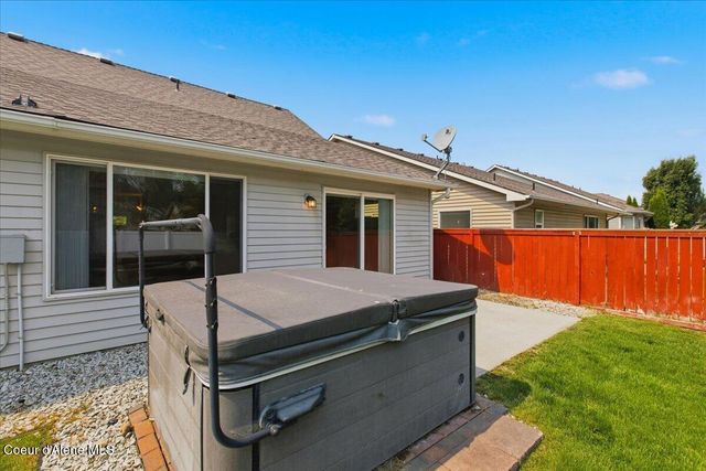 1441 W Tualatin DR, Post Falls, ID 83854