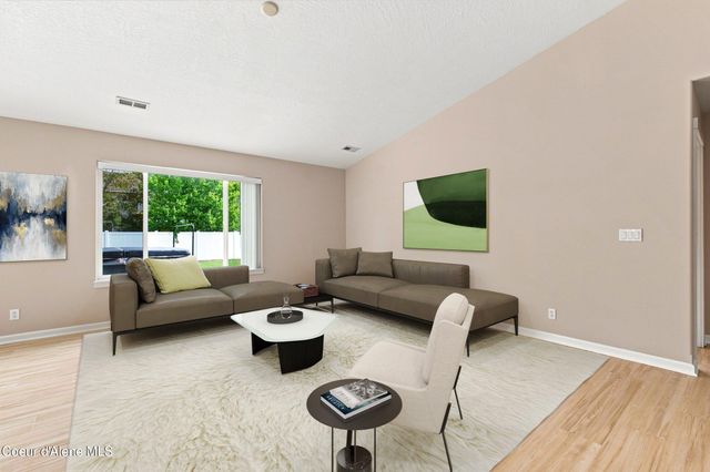 1441 W Tualatin DR, Post Falls, ID 83854