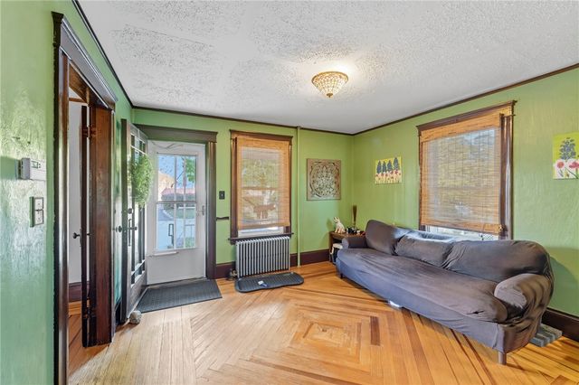 25 Jillson Avenue, Woonsocket, RI 02895