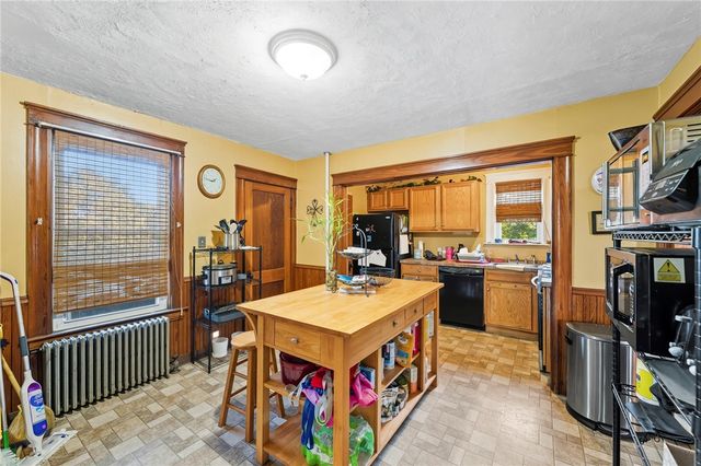 25 Jillson Avenue, Woonsocket, RI 02895